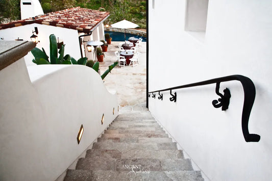 ancient-surfaces-kronos-stone-reclaimed-limestone-heritage-stone-architectural-surfaces-wall-cladding-limestone-flooring-stone-stairs-limestone-steps-old-world-materials-premium-stonework-antique-limestone-architectural-elements-luxury-stone-design
